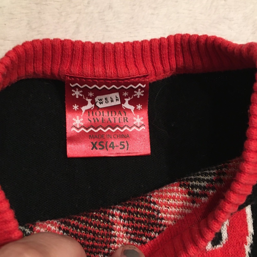 Well‎ Worn Holiday Sweater Kids XS 4-5 Black Candy Cane Cutie Excellent Knit - Picture 3 of 3
